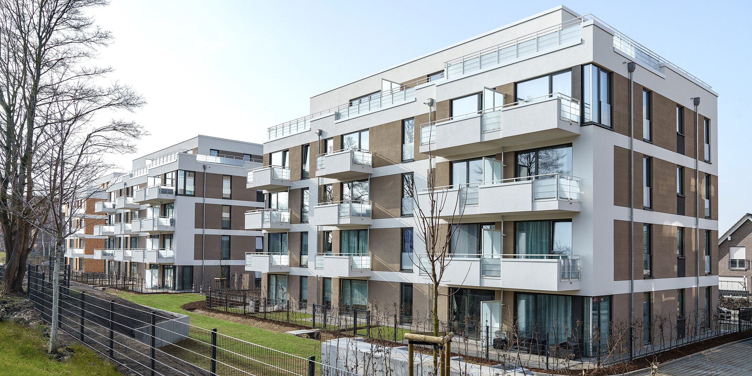 4y_3_0349_4-30_KMT_2-1_7360-3680px