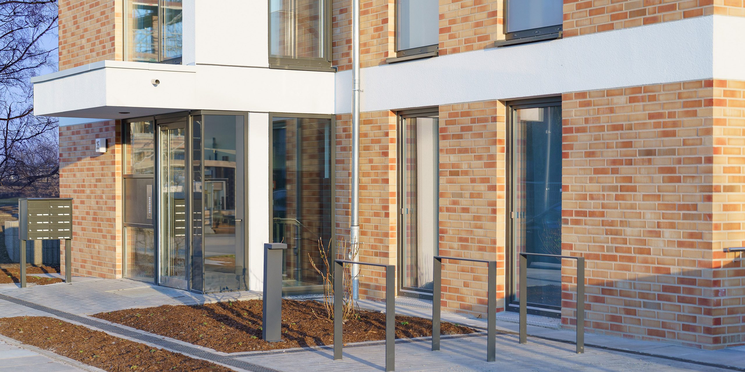 8y_9_0349_4-47_KMT_2-1_7360-3680px