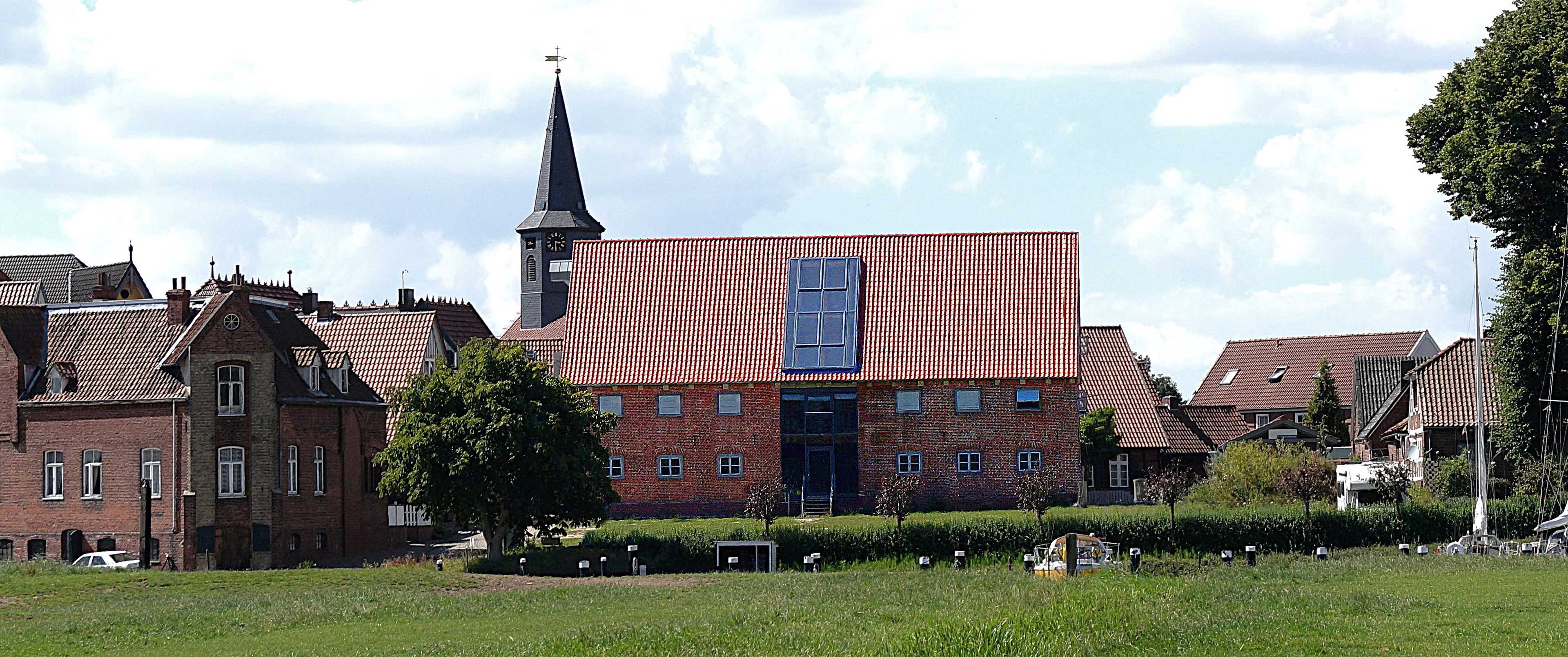 kornspeicher-freiburg-umbau-sanierung Zweigeschossiger Kornspeicher in Freiburg/Elbe