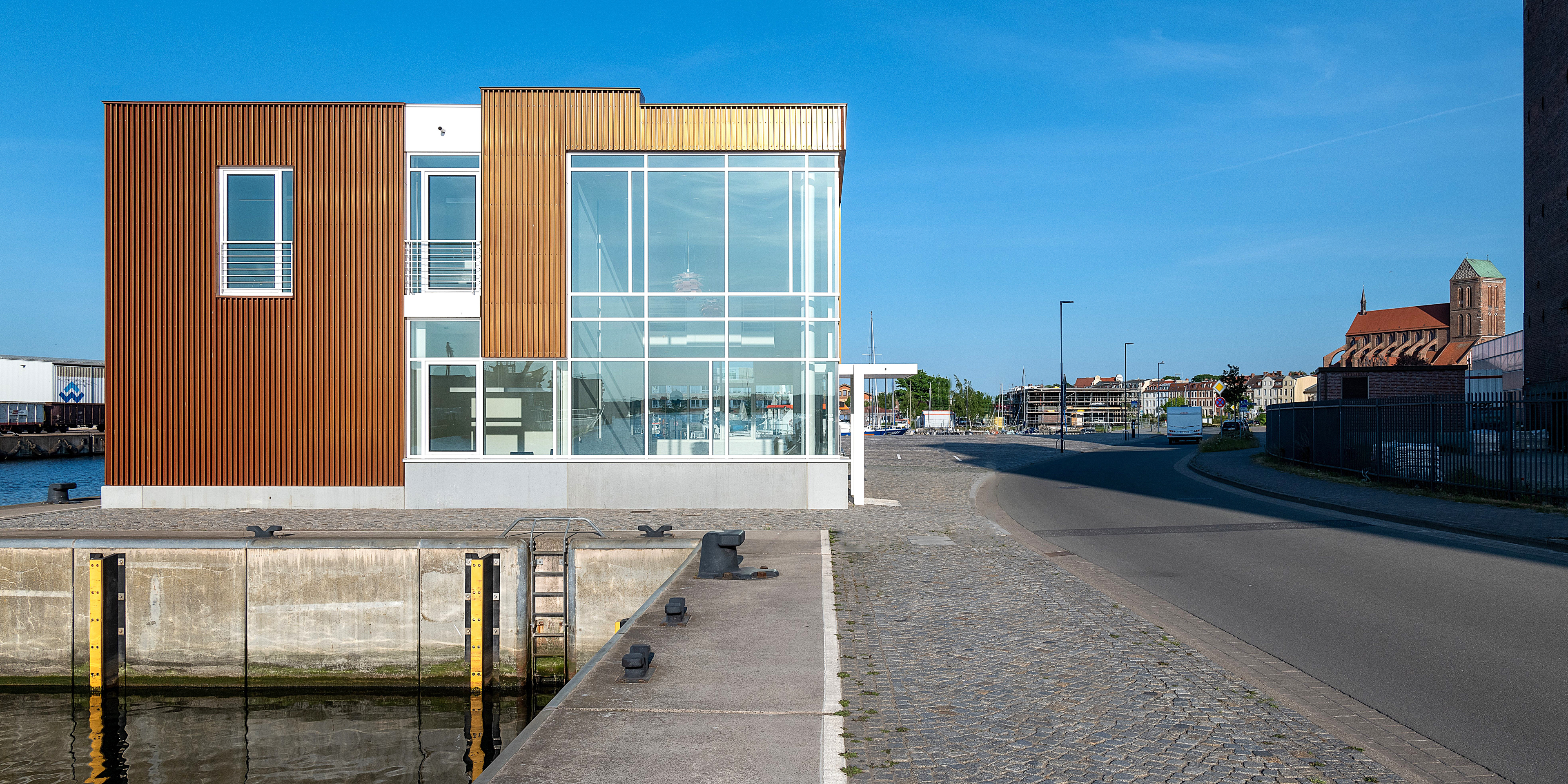 kreuzfahrtterminal-wismar-6